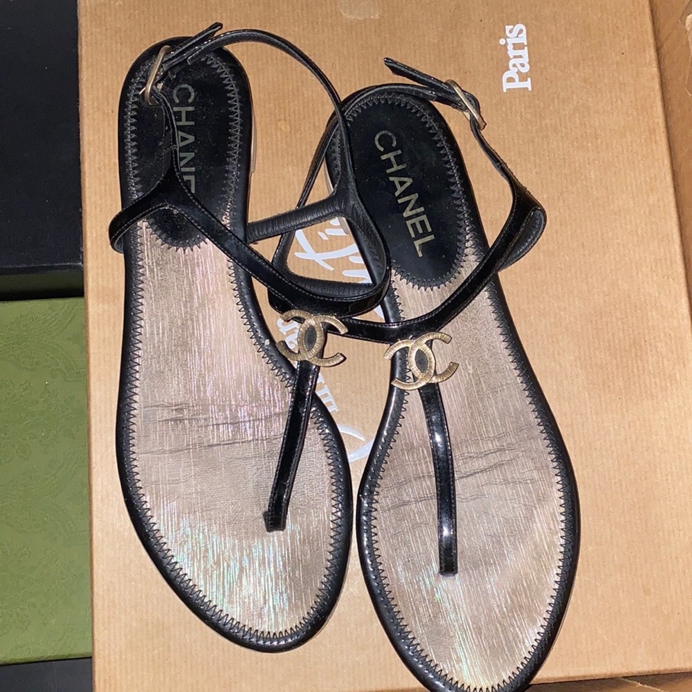 Chanel sandals size 39 US 8